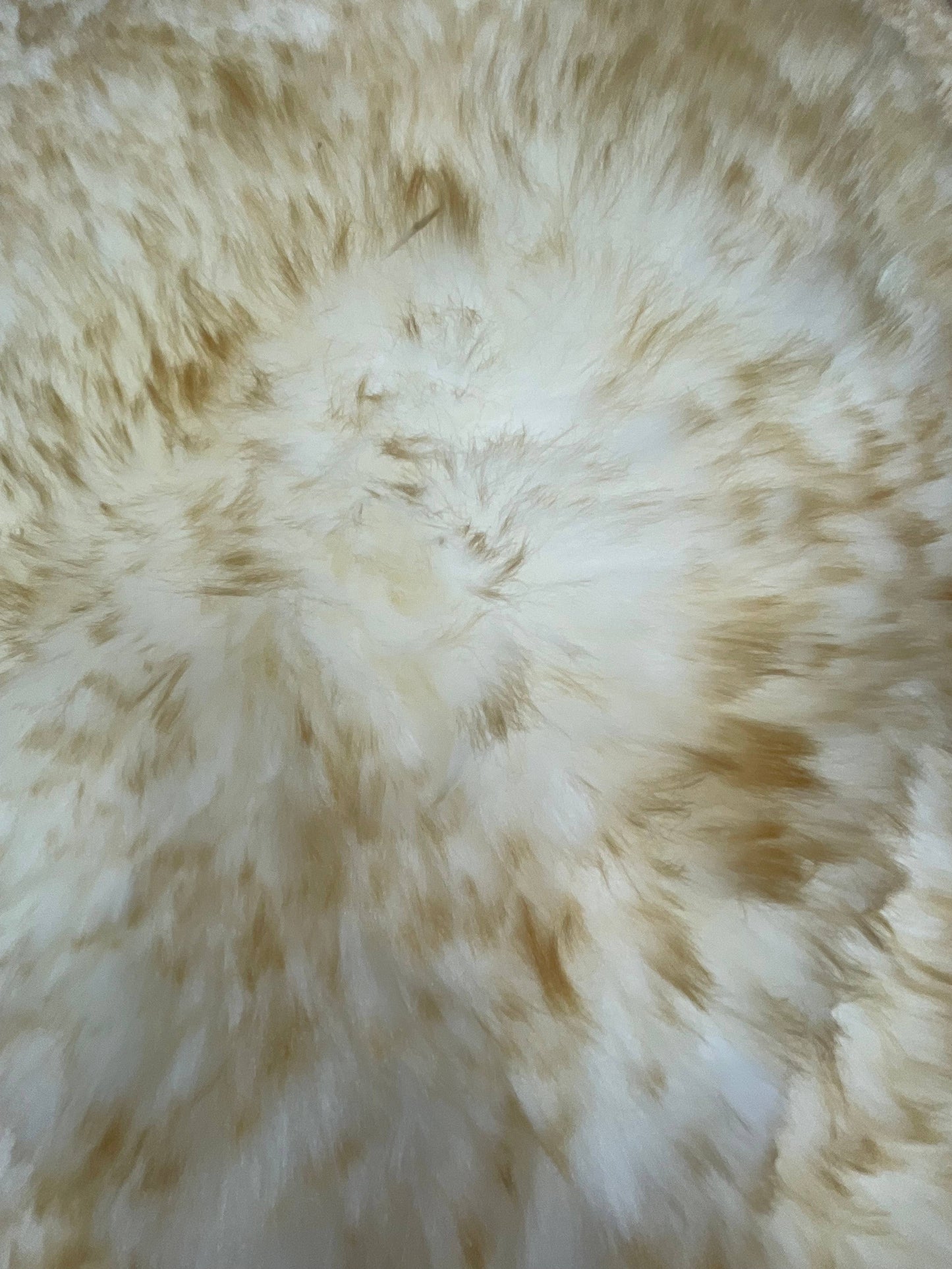 Sheepskin Rug: Wolf / Single (2'x3')