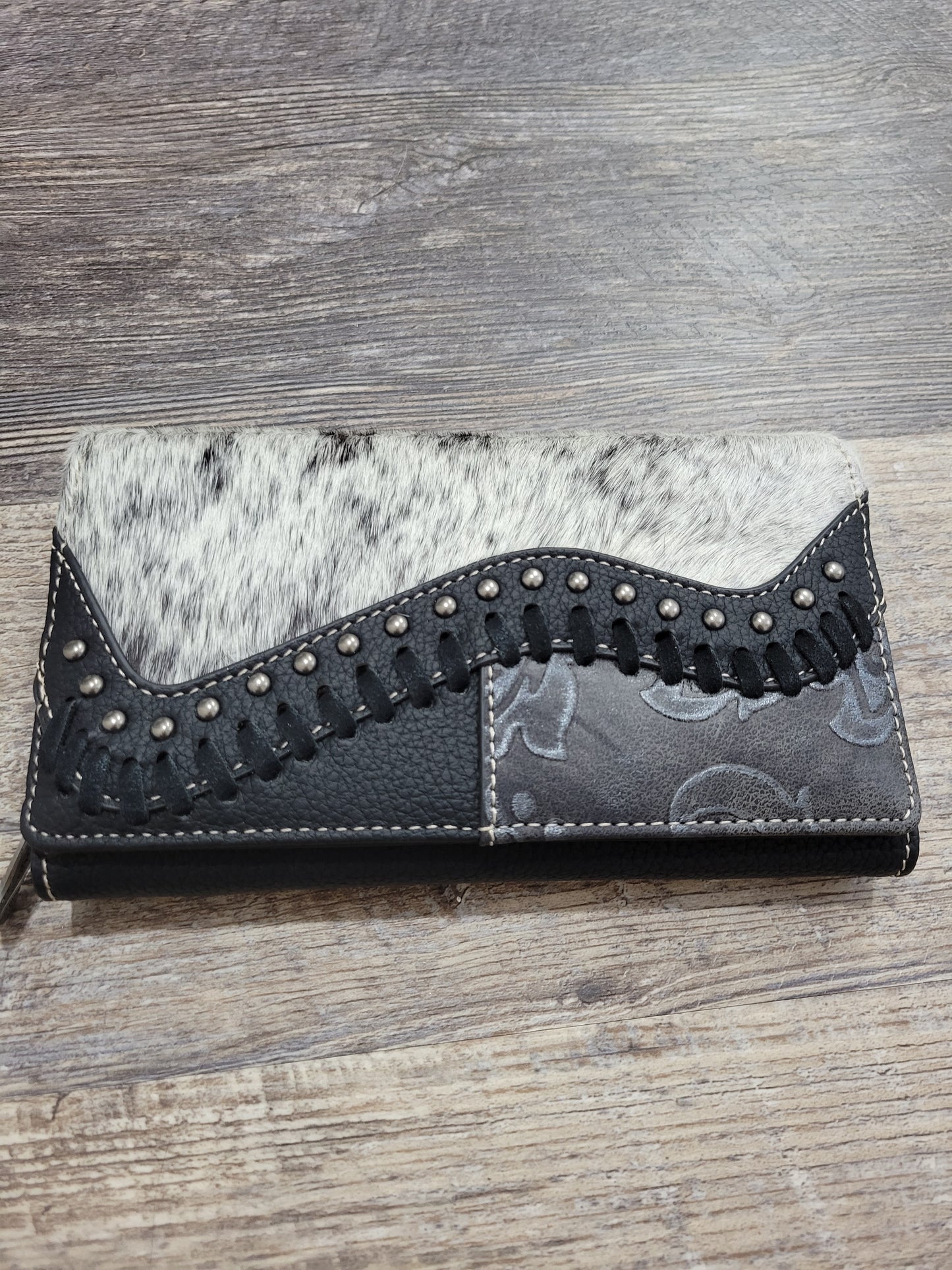 Trinity Ranch Hair-On Cowhide Wallet